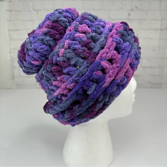 Handmade New Purple‎ and Pink Chenille Slouchy Knit Winter Beanie Med/Large - Picture 2 of 12